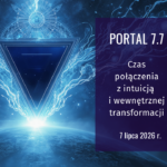 Grafika Portal 7.7 – kosmiczny symbol portalu z trójkątną bramą, przedstawiający energię intuicji i wewnętrznej transformacji 7 lipca 2026 roku